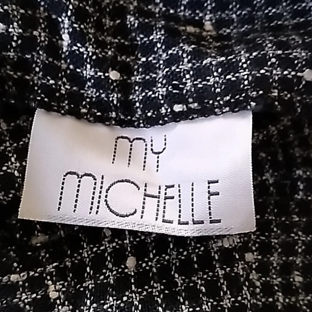 80s Tweed Vintage Skirt with Pleats and Pockets, can wear a Belt with the Skirt - Picture 7 of 8